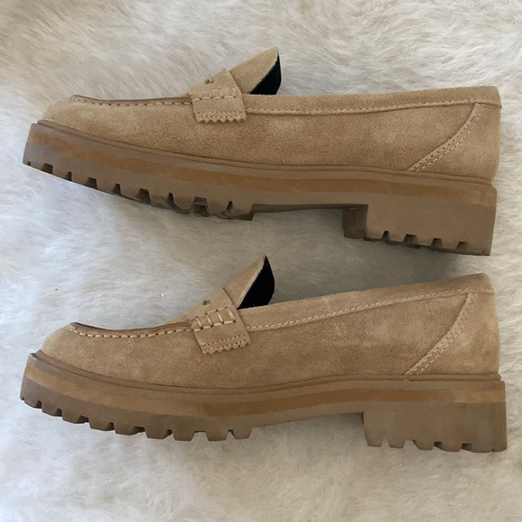 Reformation Agathea chunky loafers size 8 - Picture 3 of 4